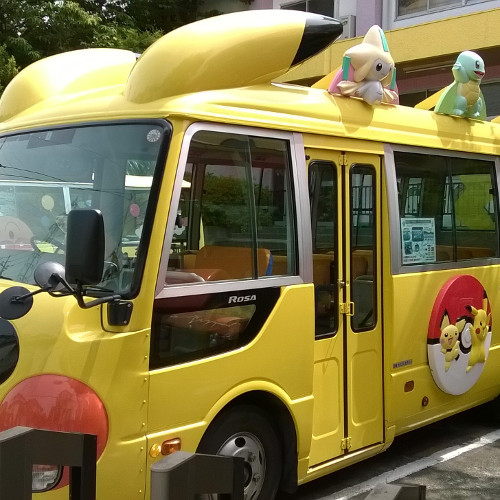 pokemon-bus
